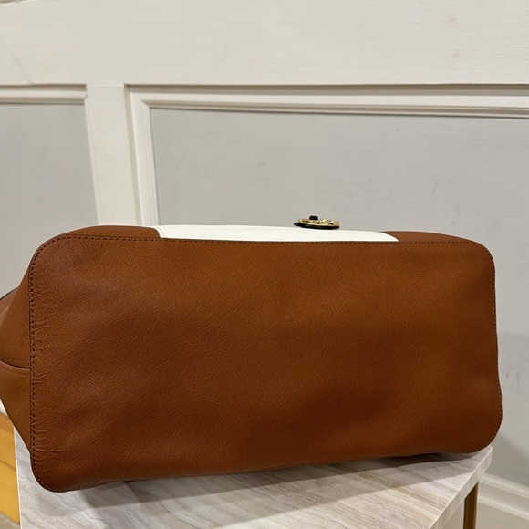 Michael Kors Bag Large Vintage Jet Set Traveler’s Tote Bag EUC - Picture 6 of 17